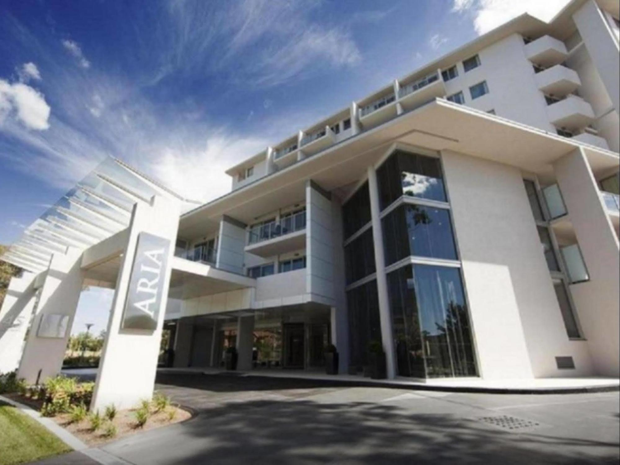 Adina Serviced Apartments Canberra Dickson Exterior foto